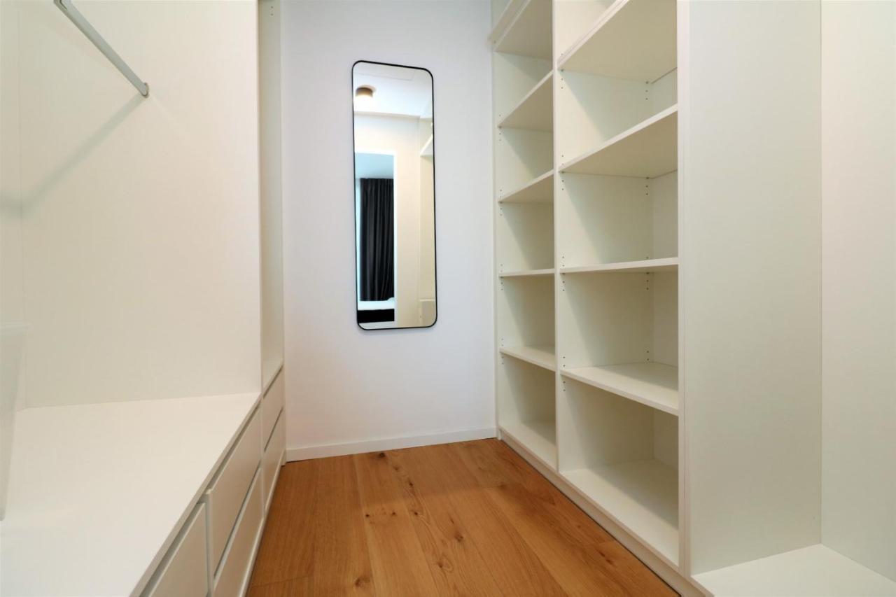 Sky Park New 1-Bedroom Apartment Bratislava Esterno foto